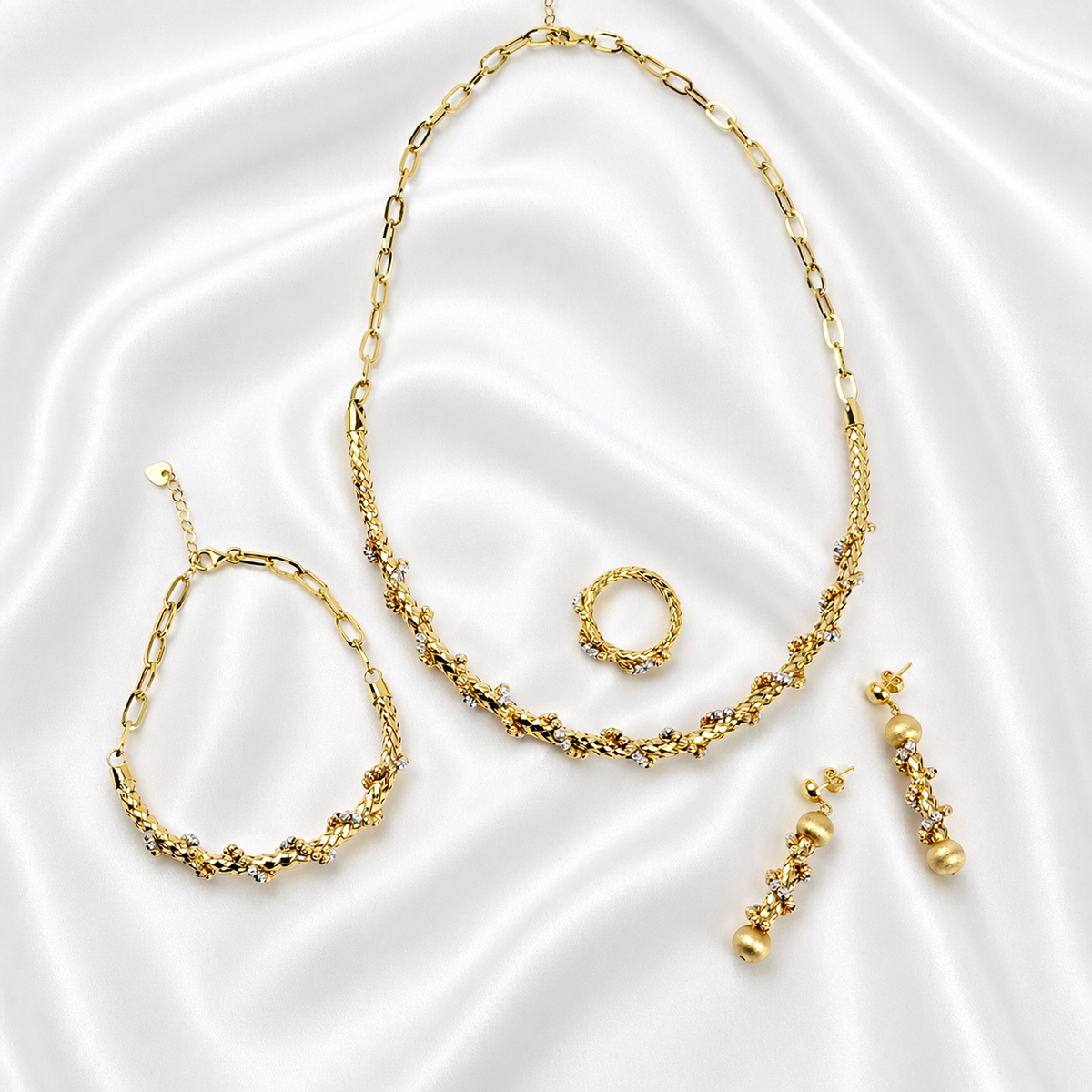 Exclusive Design - 18k Gold - image 3