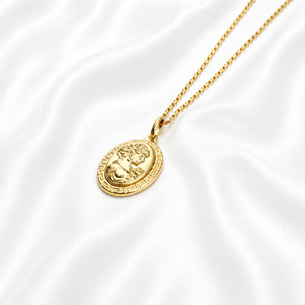 Queen's Design - 18k Gold - image 3