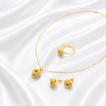 Textured Circular Gold design - 18k - image 1