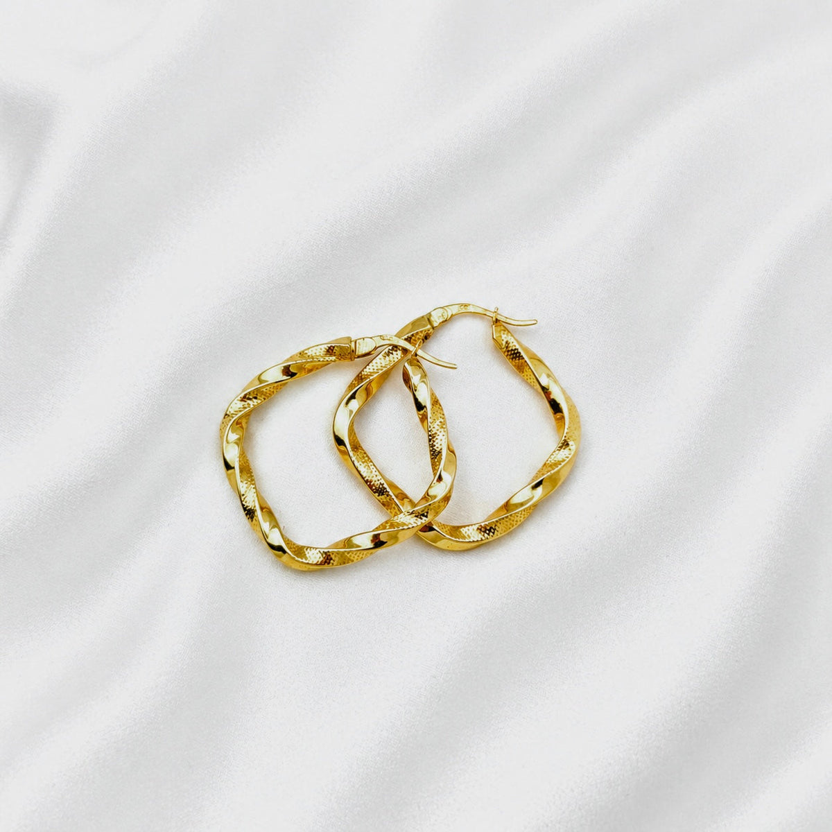 Popular Arabic Earring - 18kGold - image 2