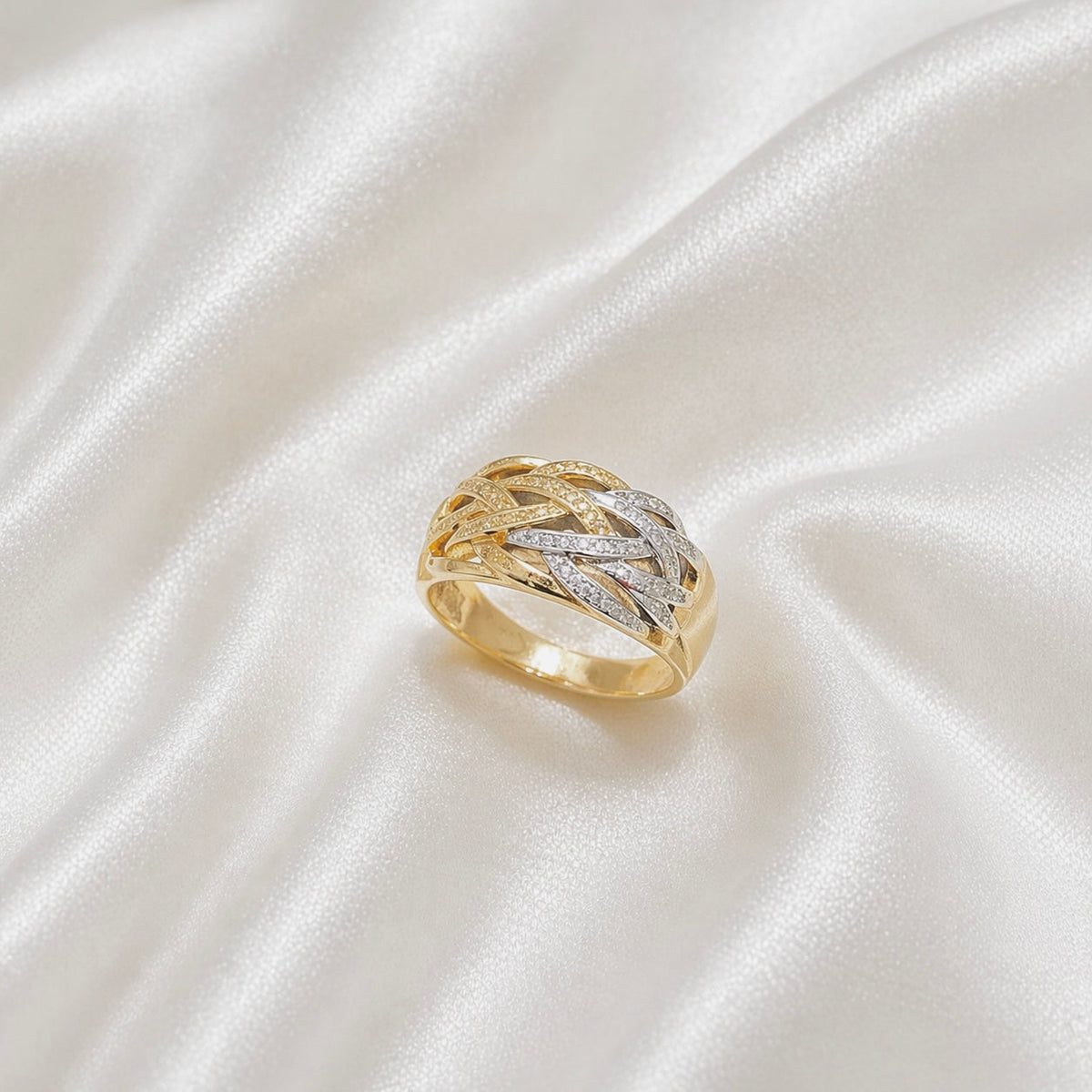 Exclusive Design - 18k Gold - image 1