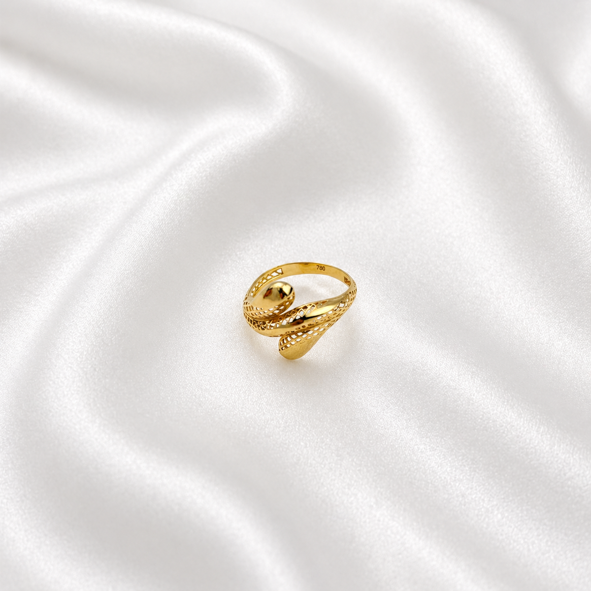 Exclusive Design - 18k Gold - image 2
