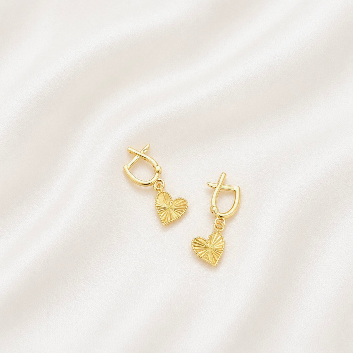 Heart Gold Earring - 21k - image 3